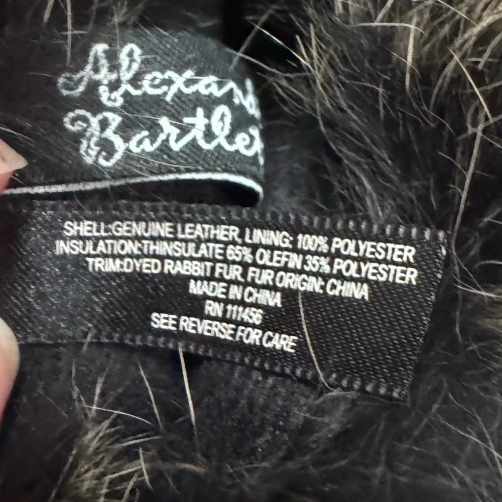 Alexandra Bartlett Black Leather Gloves with Rabbit Fur Trim